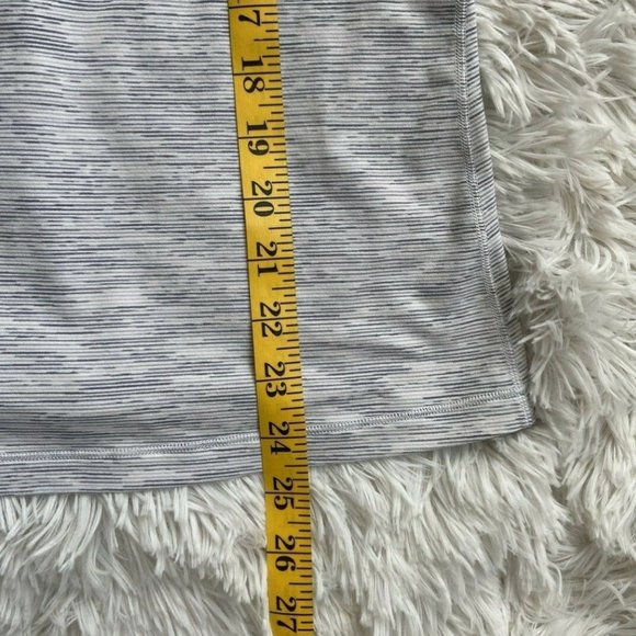 Lululemon Rally Your Heart Tank Grey and White - Picture 7 of 8
